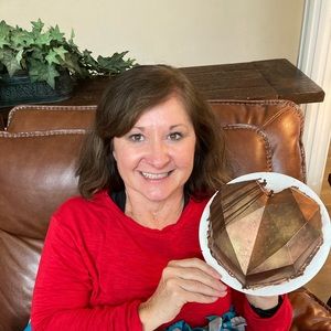 Meet your Posher, Pamela